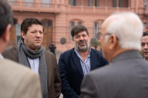 Claudio Vidal se reunió en Buenos Aires para ampliar el ejido urbano de El Chaltén