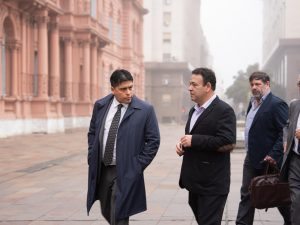 Claudio Vidal se reunió en Buenos Aires para ampliar el ejido urbano de El Chaltén