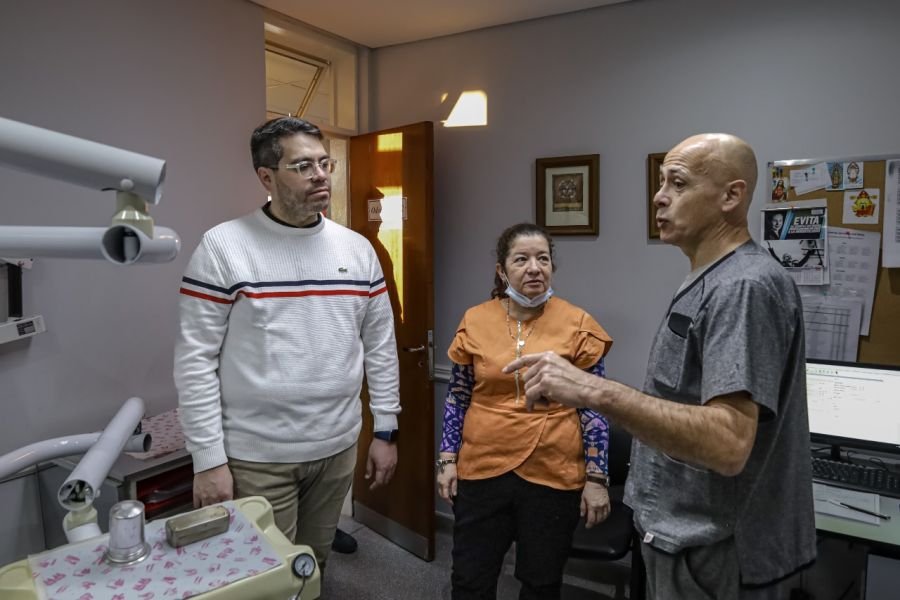 Salud: autoridades supervisan mejoras en hospitales de Caleta Olivia, Pico Truncado y Las Heras