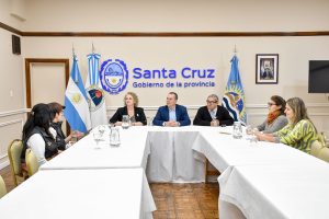 El Gobierno Provincial recibió a la delegación del IPSA que compitió en la Bienal del Chaco