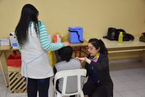 Salud y Educación continúan con los operativos de vacunación escolar en Río Gallegos