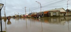 COE de Provincia: Articula acciones para asistir a los vecinos que fueron damnificados por las lluvias en Río Gallegos