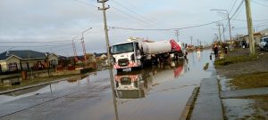 COE de Provincia: Articula acciones para asistir a los vecinos que fueron damnificados por las lluvias en Río Gallegos