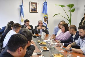 El Gobierno con el sector pesquero: “Estos encuentros nos permiten saber que necesita Santa Cruz para reactivarse”