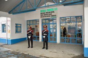 Semana Sanmartiniana: Granaderos visitan diferentes escuelas de Río Gallegos