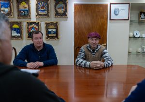 Bujer: “Vamos a acompañar a los chacareros y estancieros para fortalecer la producción en Gobernador Gregores”