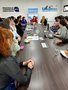 Santa Cruz avanza en el fortalecimiento y optimización de sus puertos