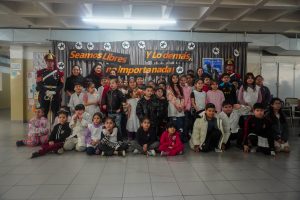 Continúan las visitas de los Granderos a Caballo a las escuelas de Río Gallegos