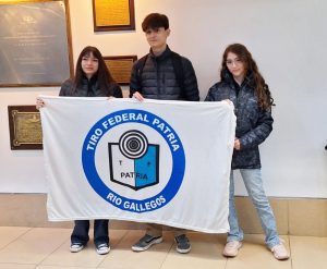 Jóvenes santacruceños compiten en el Nacional Juvenil de Tiro 2024