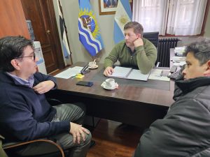 Luxen recibió al vocal electo por los activos en la Caja de Servicios Sociales