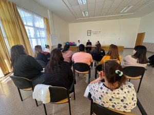 Salud: Visita y relevamiento en el Hospital Lombardich de San Julián