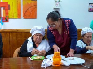 Infancias disfrutaron de una tarde de alegría con los adultos mayores del Zumalacarregui