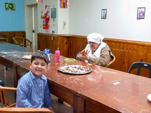 Infancias disfrutaron de una tarde de alegría con los adultos mayores del Zumalacarregui