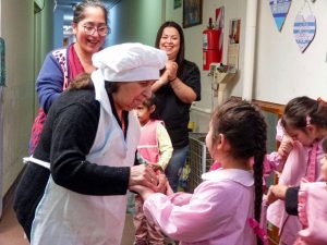 Infancias disfrutaron de una tarde de alegría con los adultos mayores del Zumalacarregui
