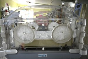 Se adquirió una incubadora de alta tecnología para el Hospital Regional de Río Gallegos
