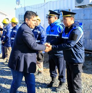 Obra histórica: Vidal encabezó el acto de reapertura de trabajos en Perito Moreno