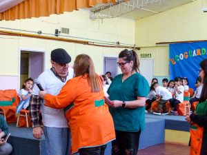 Residentes del Zumalacarregui presentes en la promesa de los Ecoguardianes