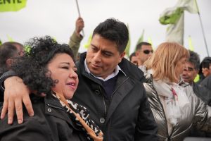 Haciendo historia: el Gobernador anunció que Jaramillo y Fitz Roy se integrarán al Sistema Interconectado Nacional