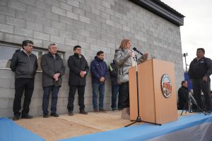 Vidal: “Hoy comenzamos a cumplir con un resarcimiento histórico para las comunidades de Jaramillo y Fitz Roy”