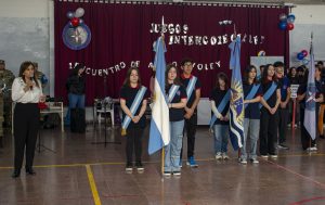Se presentaron los “Juegos Deportivos Escolares Santa Cruz 2024”