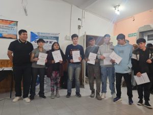Educación entregó más de 150 certificados de formación profesional en Caleta Olivia