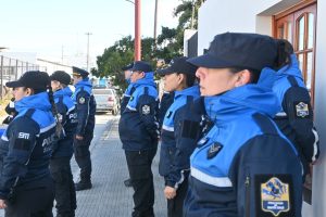 Personal policial del CUCE-911 finalizó capacitación en inglés