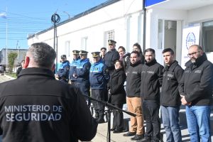 Personal policial del CUCE-911 finalizó capacitación en inglés