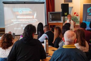 Vera: “La mejor forma de transformar la Escuela Secundaria es el trabajo en equipo”