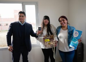 El Gobierno de Santa Cruz entregó viviendas a familias de Río Gallegos