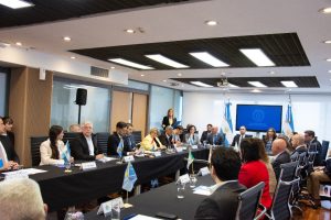 Gutiérrez: “Estos encuentros son enriquecedores porque se tratan políticas públicas en torno al trabajo”