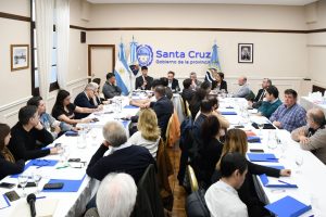 Álvarez: “En pocos años, Santa Cruz será un referente en la producción de hidrógeno verde"