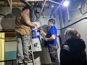Calderas para la Cuenca: continúa el plan de normalización de escuelas en Santa Cruz