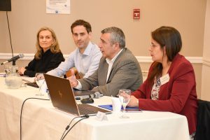 Dictan capacitación sobre producción de hidrógeno y energías renovables