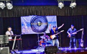Conexión en Vivo: Jullsonic presenta su álbum "Inmensidad" en el Centro Cultural Santa Cruz