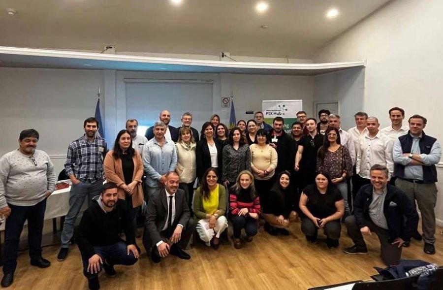 Díaz:  "Se trabaja para lograr una Provincia más competitiva para mercados demandantes de hidrógeno verde”