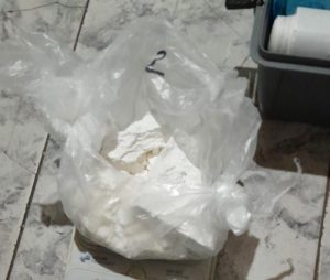 Seguridad: Detuvieron a “la condesa blanca” con cocaína y sumas millonarias en distintas divisas