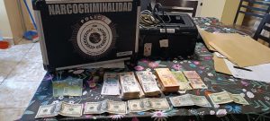 Seguridad: Detuvieron a “la condesa blanca” con cocaína y sumas millonarias en distintas divisas