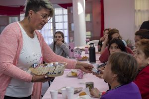 Octubre Rosa: El Ministerio de Desarrollo llevó adelante propuestas de concientización para la comunidad
