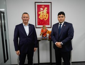 El Gobernador Claudio Vidal en China: gestión de inversiones para fortalecer el desarrollo energético de Santa Cruz