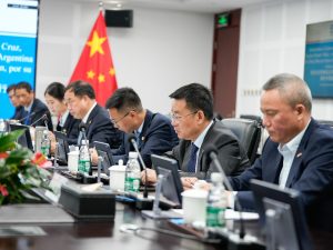 El Gobernador Claudio Vidal en China: gestión de inversiones para fortalecer el desarrollo energético de Santa Cruz
