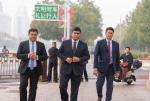 El Gobernador Claudio Vidal en China: gestión de inversiones para fortalecer el desarrollo energético de Santa Cruz