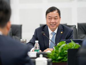 El Gobernador Claudio Vidal en China: gestión de inversiones para fortalecer el desarrollo energético de Santa Cruz