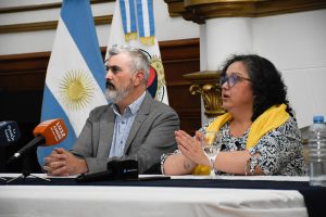 Costantini: “Debemos trabajar duro y con honestidad para brindarles respuestas a los santacruceños”