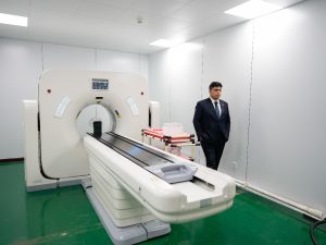 Claudio Vidal continúa su recorrido por municipios en China para impulsar inversiones tecnológicas y el desarrollo de YCRT
