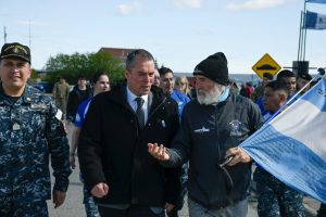 El Gobierno de Santa Cruz acompañó la emocionante llegada de Guillermo Tibaldi