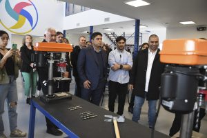 Vidal inauguró el Taller de Innovación Educativa de la Escuela del Viento