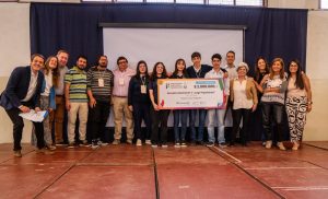 Proyectos de estudiantes secundarios fueron premiados a la innovación educativa