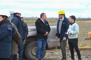 El Gobierno Provincial firmó convenio para avanzar en la red de gas del Barrio Aeroclub de Río Gallegos