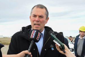 El Gobierno Provincial firmó convenio para avanzar en la red de gas del Barrio Aeroclub de Río Gallegos
