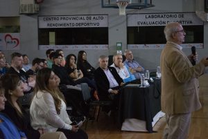 Con más de 500 inscriptos inició el 2° Congreso de Educación Física y Deporte